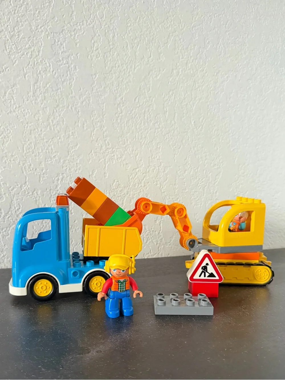 Lego Duplo Town Truck & Tracked Excavator 10812 some small items missed